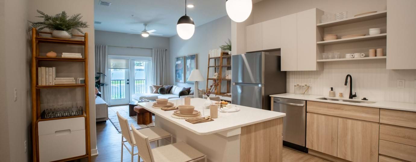 Available 1, 2, or 3 bedroom apartments in Davenport, FL | Lynwind ...